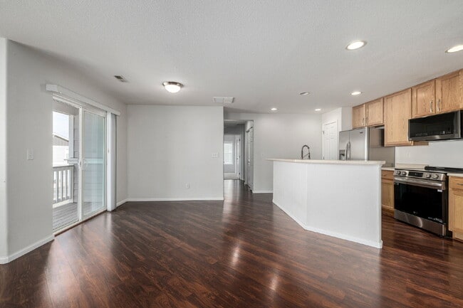 Building Photo - Lovely two bed two bath in Parker for rent