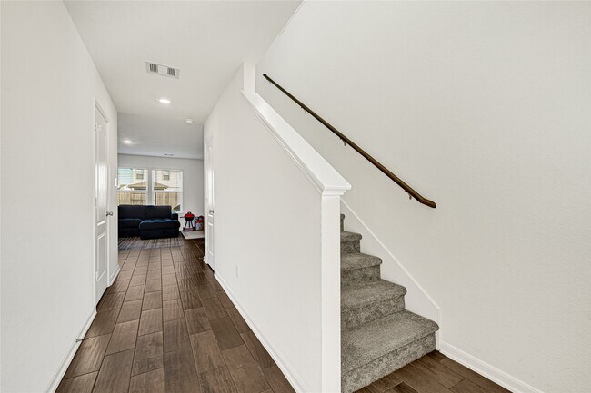 Building Photo - 5238 Tall Tower St