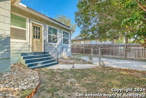 Building Photo - 320 Harmon Dr