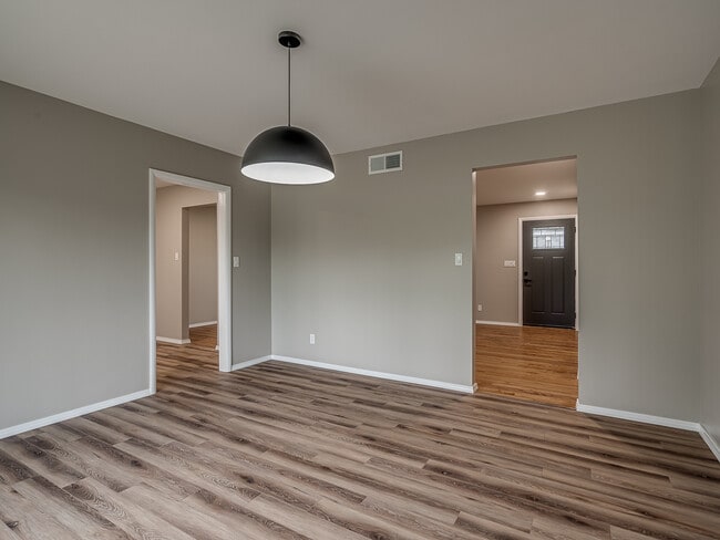 Building Photo - 4729 Baylor Dr