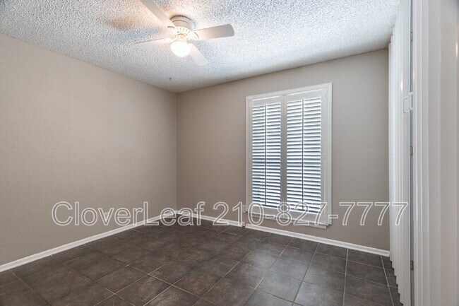 Building Photo - 8246 Phoenix Ave