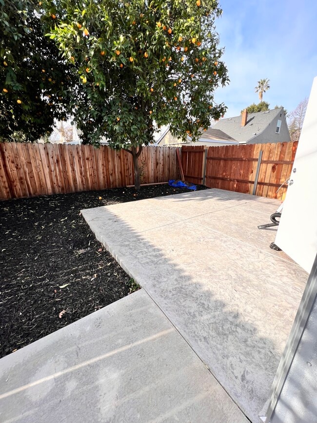 Building Photo - 1839 44th St