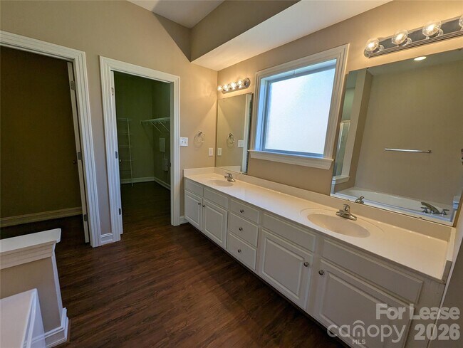 Building Photo - 20021 Norman Colony Rd