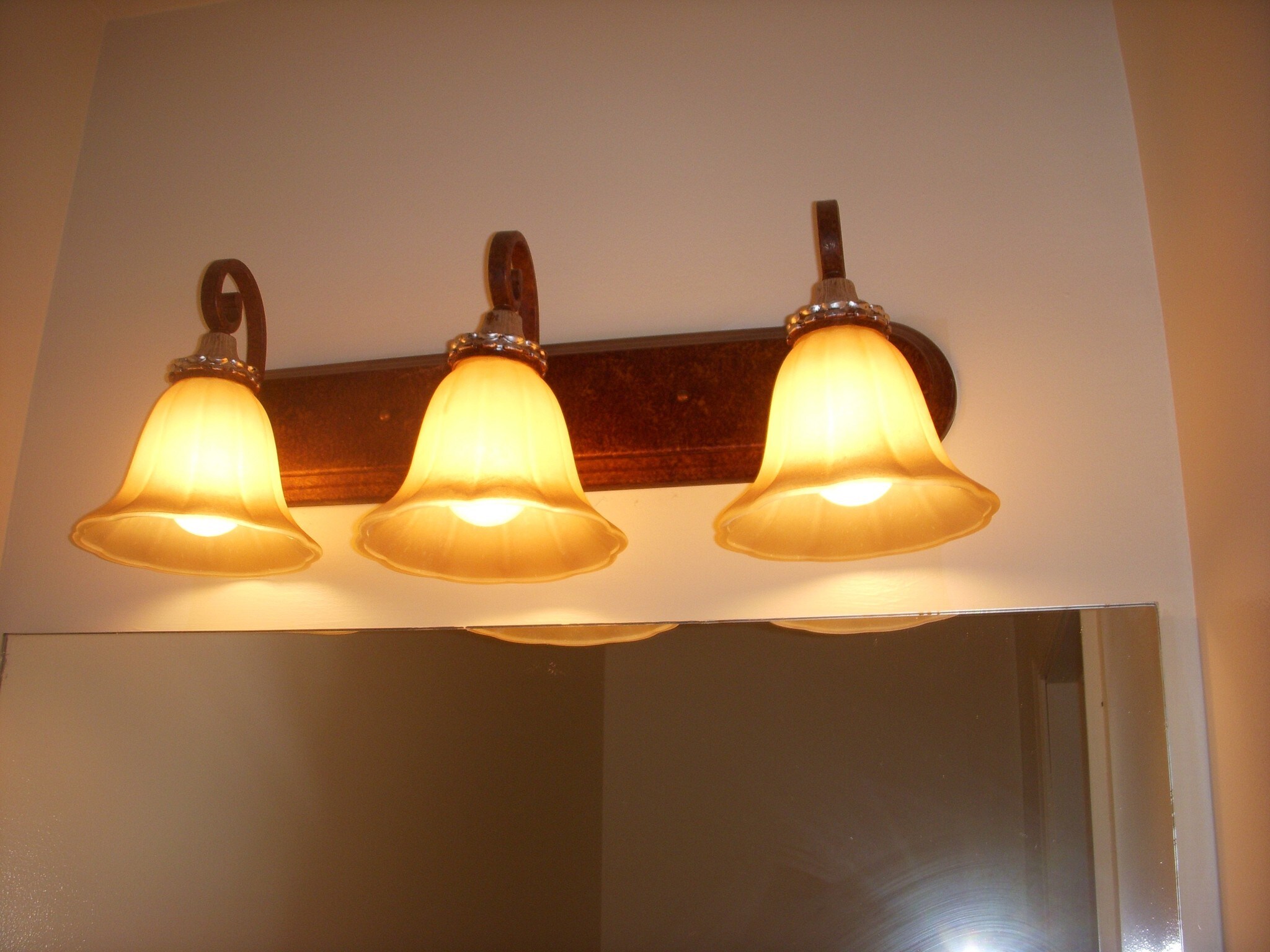 Main Bath Lighting - 140 Dickinson Ln