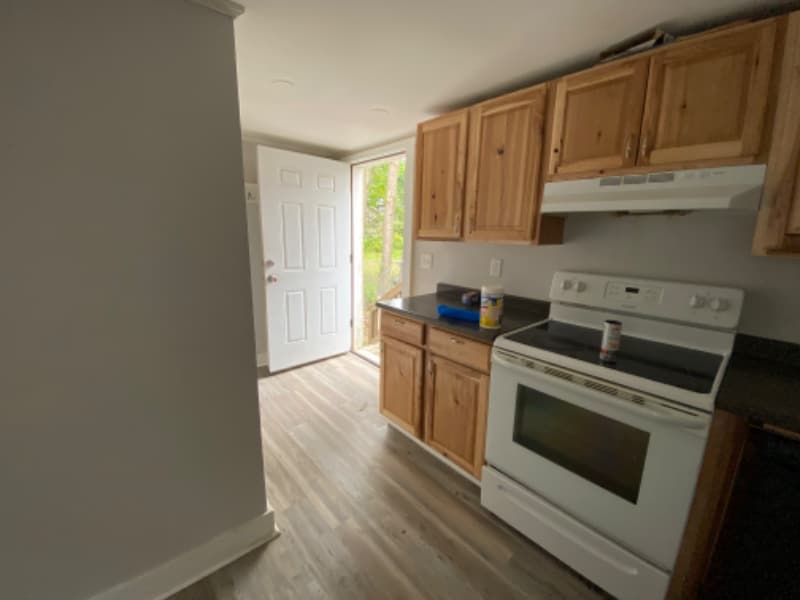 Building Photo - 37 Getchell St