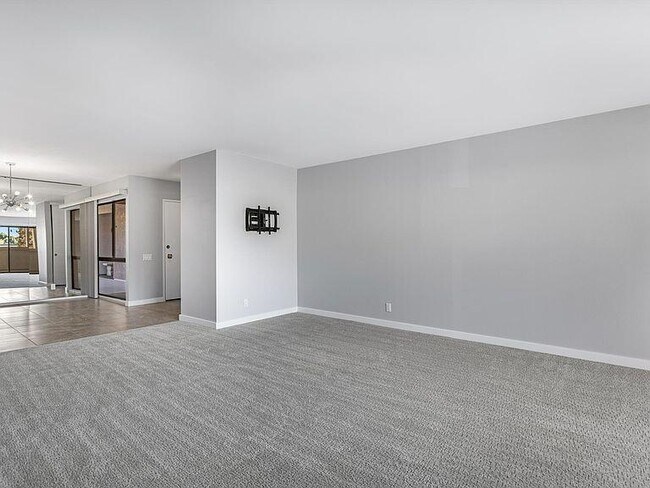 Building Photo - 2696 S Sierra Madre
