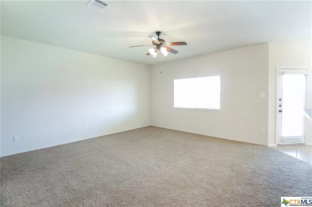 Building Photo - 1023 Sugar Brook Dr