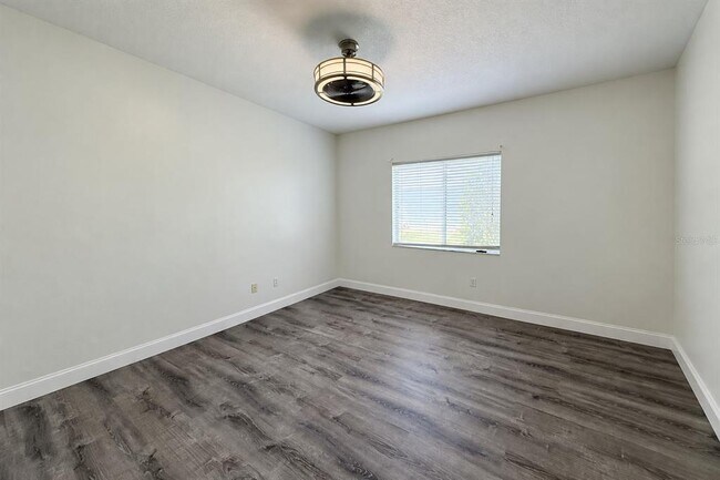 Building Photo - 13535 Bluewater Cir