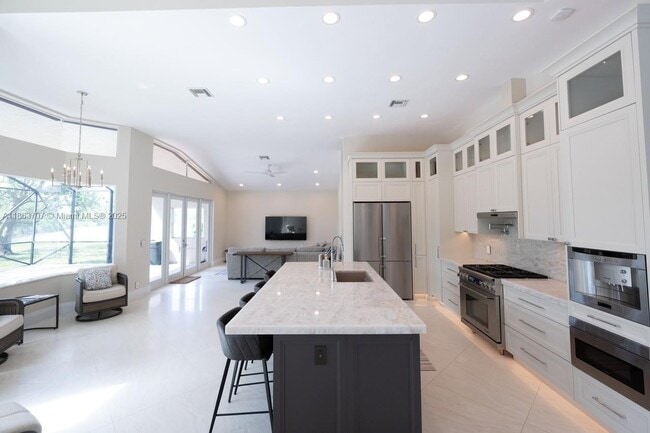 Building Photo - 17969 Fairoaks Way