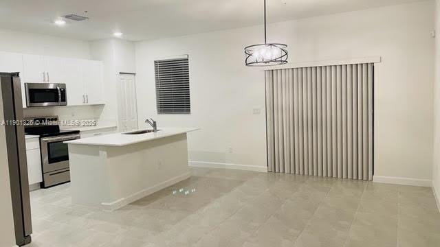 Building Photo - 249 SW 159th Way