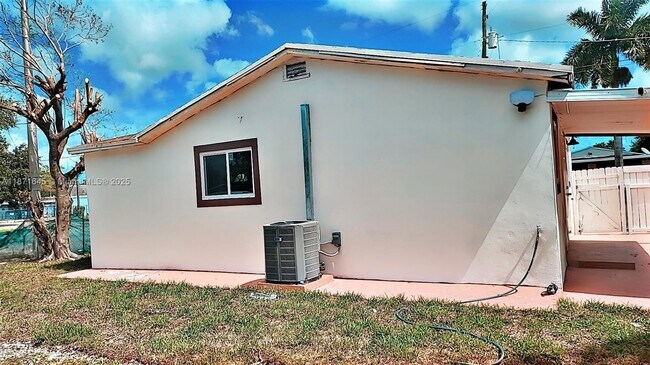 Building Photo - 2310 NW 103rd St