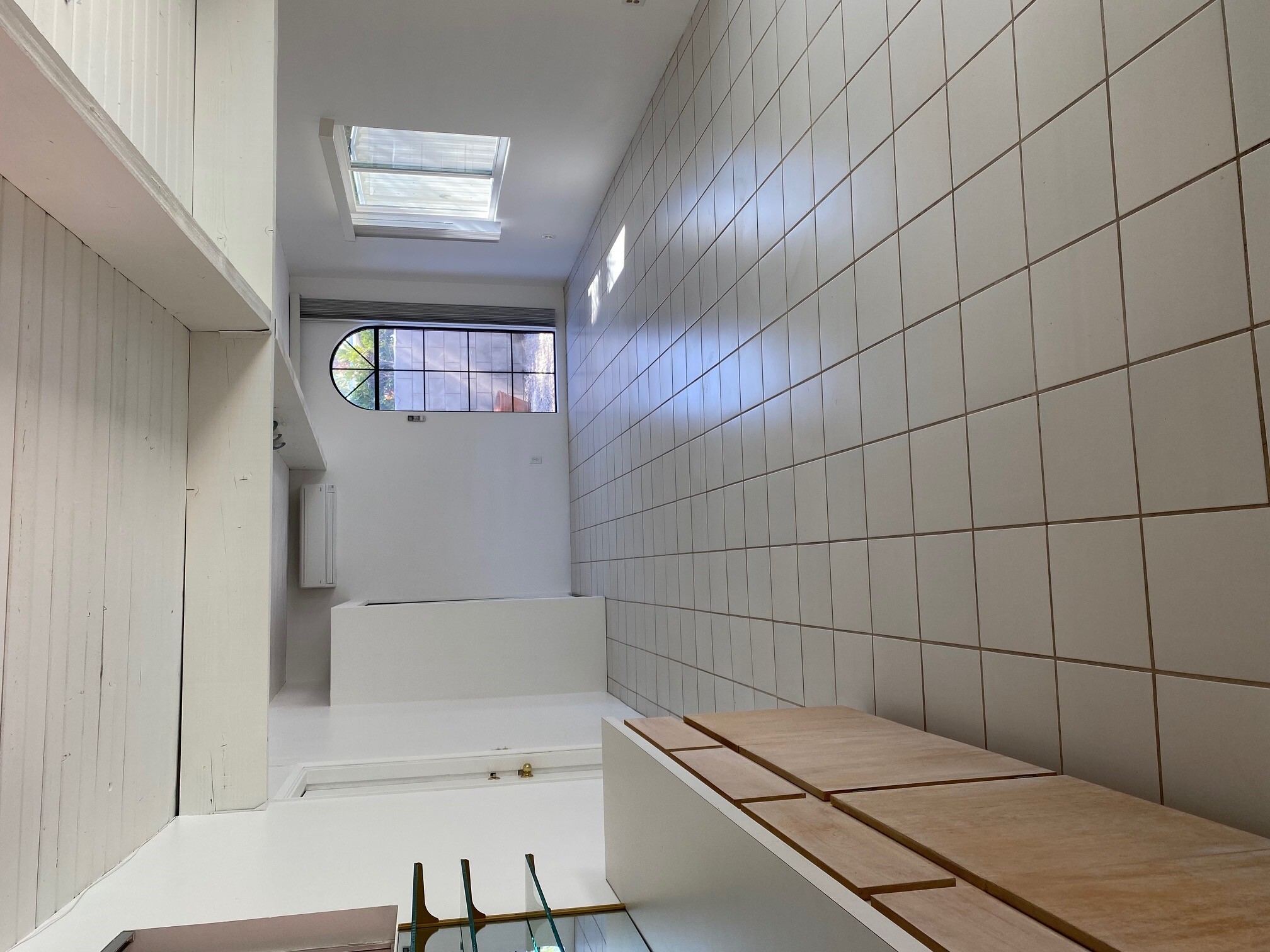 Building Photo - 601 E Racquet Club Rd