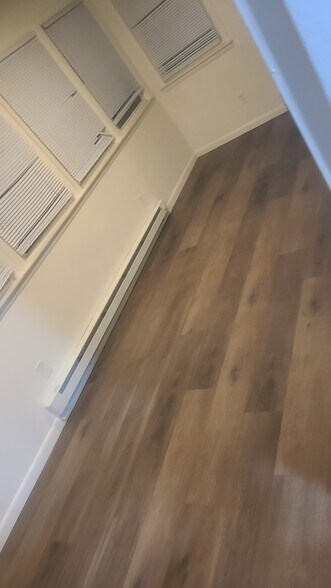 Building Photo - 71 Park Ave