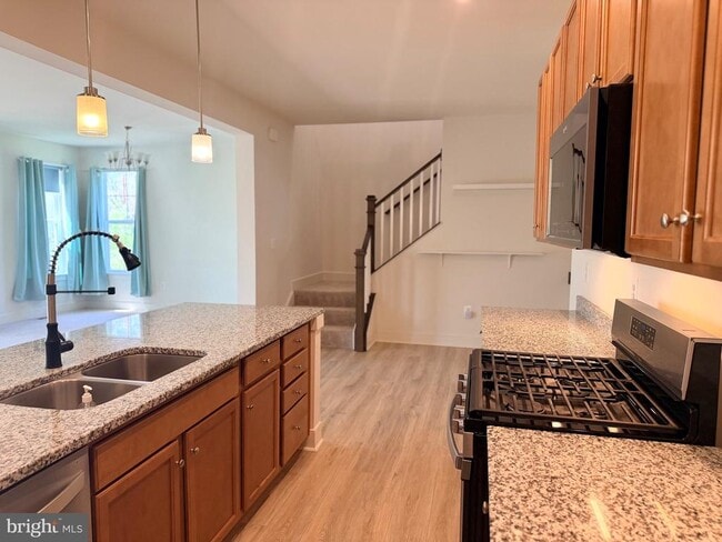 Building Photo - 1530 Sandpiper Bay Lp