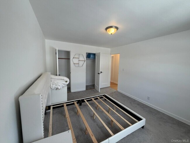 Building Photo - 36-26 192nd St