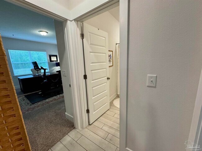 Building Photo - 4007 Amble Wy