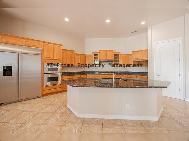 Building Photo - 2902 E Gary Way