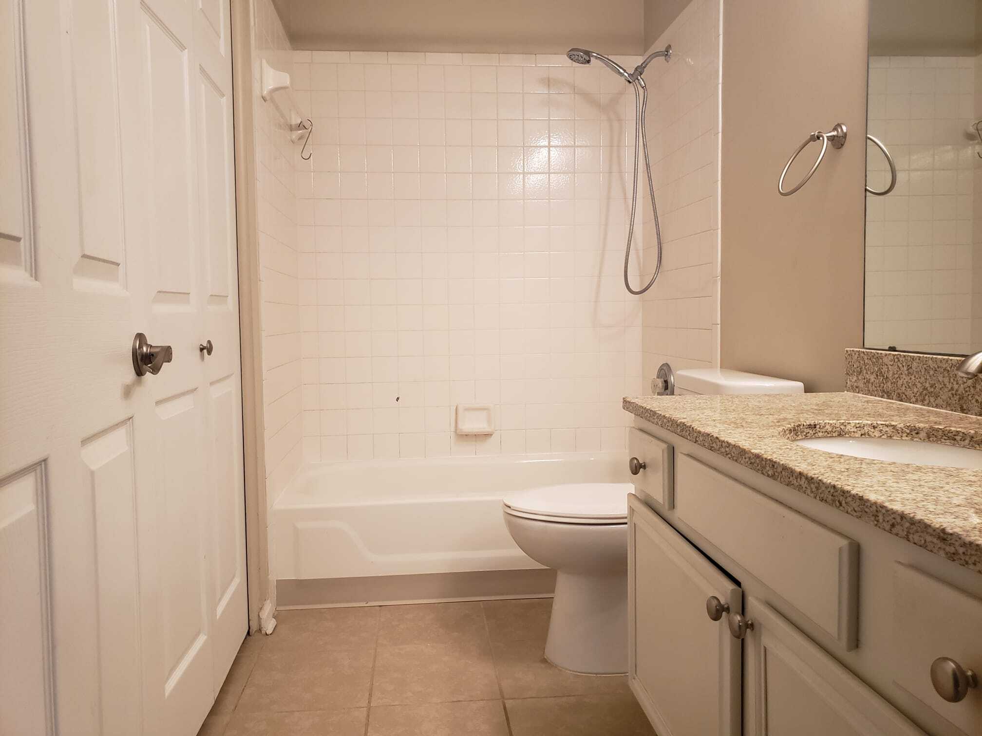 Bathroom #2 - 1164 Captains Brg