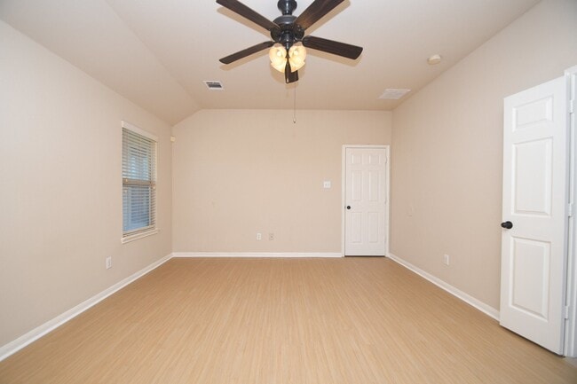 Building Photo - 10015 Bitternut Hickory Ln