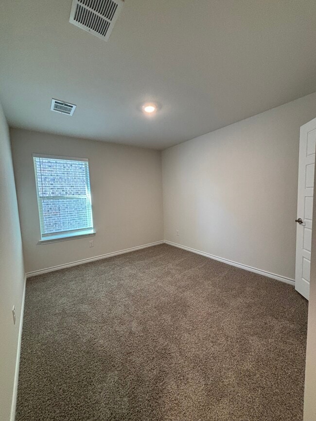 Building Photo - 1205 Rusted Rail Dr