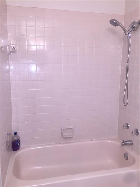 Building Photo - 5701 Riverside Dr