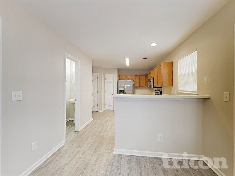 Building Photo - 1481 Mitchell Glen St