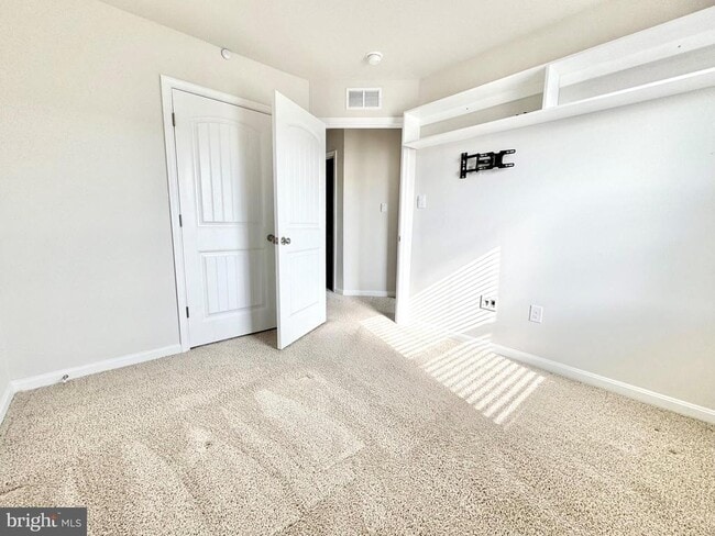 Building Photo - 516 Ridgely Blvd