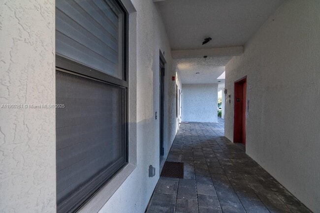 Building Photo - 7925 NW 104th Ave