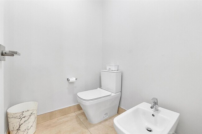 Building Photo - 7477 NW 99th Ave