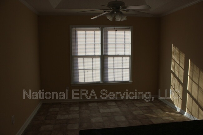 Building Photo - 35 Trotters Ct