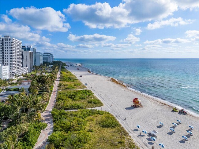 Building Photo - 2301 Collins Ave