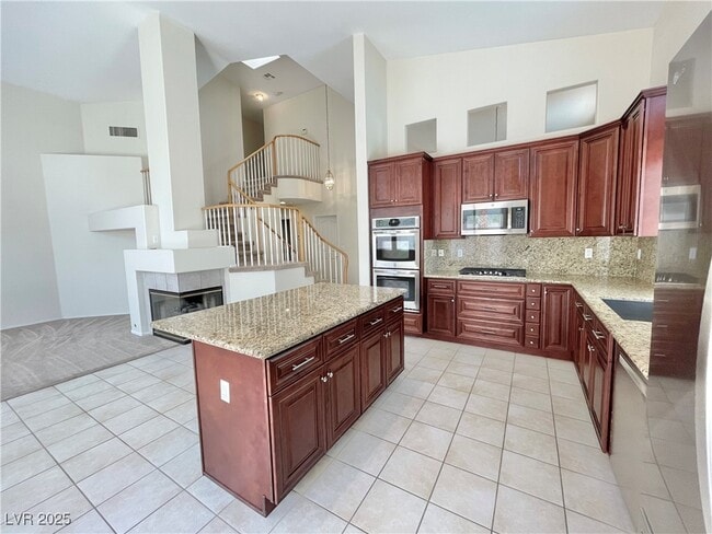 Building Photo - 20 Staghorn St
