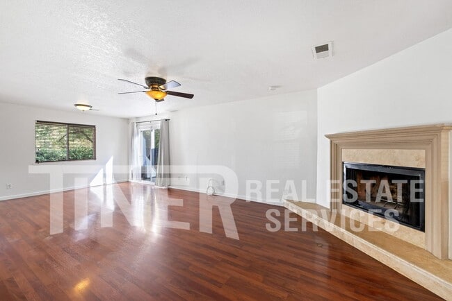 Building Photo - 10299 Octavia Way