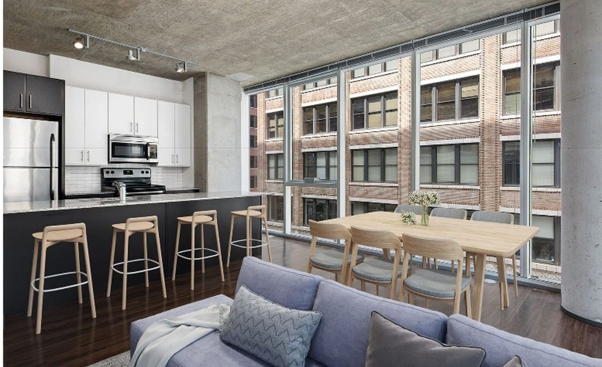 Building Photo - 601 W Jackson Blvd