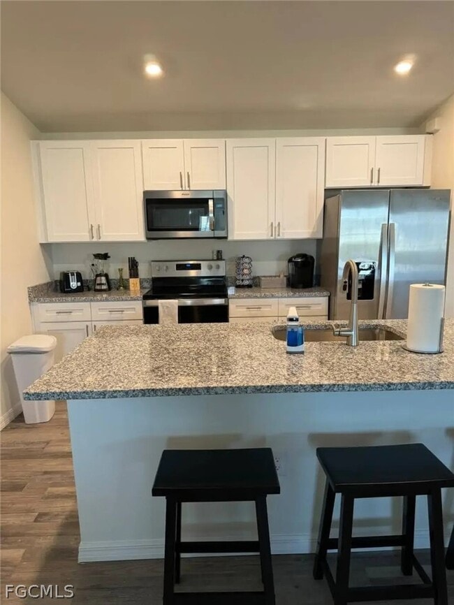 Building Photo - 1618 NW 5th Pl