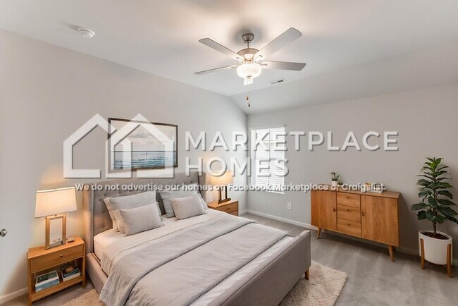 Building Photo - 165 Olde Hearth Rd