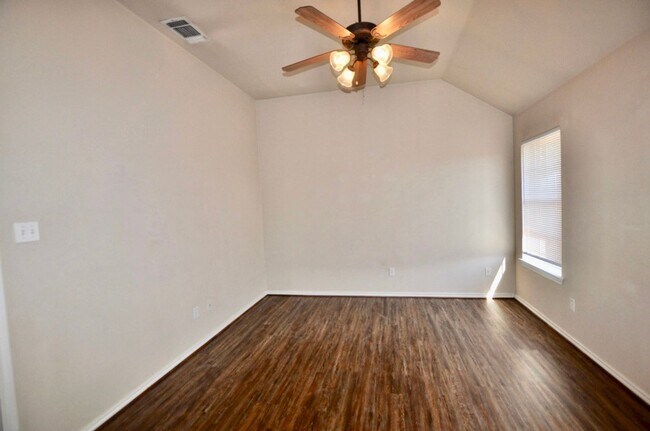 Building Photo - FOR LEASE! Nice 3 BR – 2 BA – 2 Car Garage – Brick Home in Chimney Rock Estates - Great Location!...