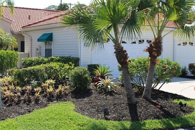 Building Photo - 7537 Preserves Ct