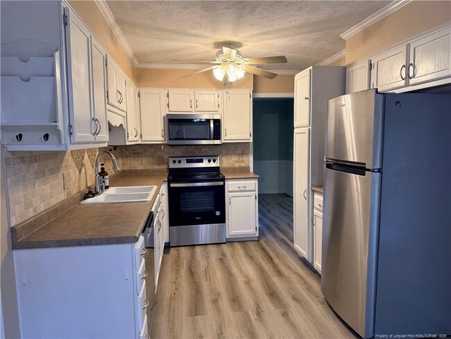 Building Photo - 6794 St Julian Way