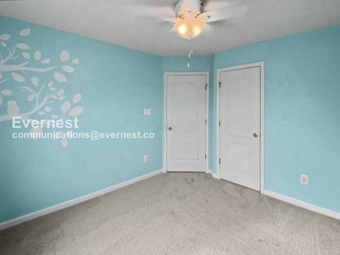 Building Photo - 129 Macon Dr