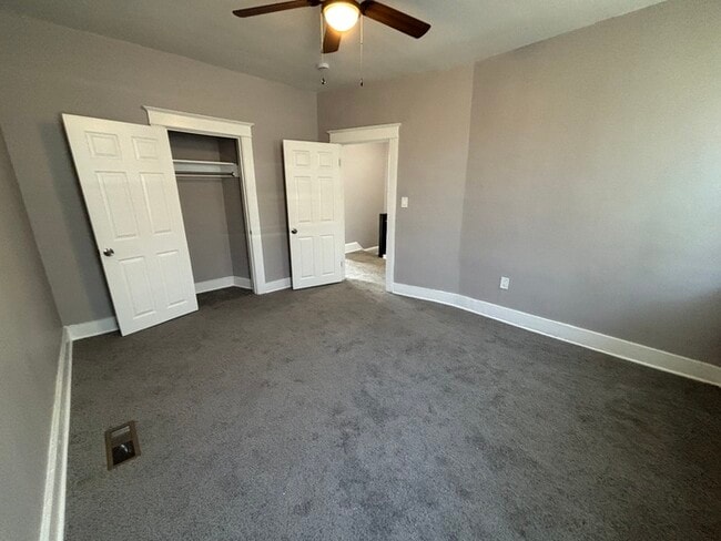 Building Photo - 4 Bedrooms