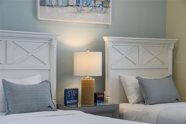 Building Photo - 8040 Lost Shaker Ln