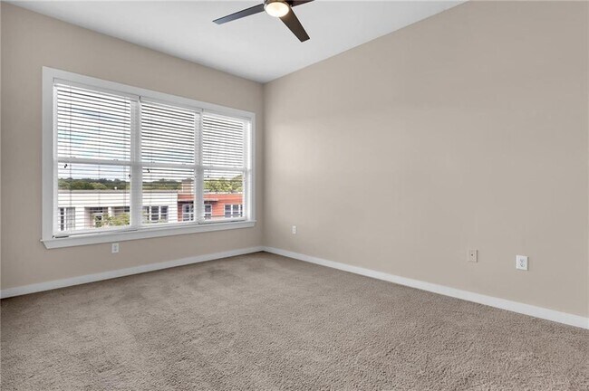 Building Photo - 870 Inman Vlg Pkwy NE