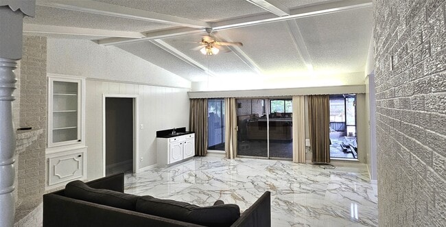 Building Photo - 1602 Luella Ave