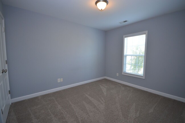 Building Photo - 8328 Plano Ct