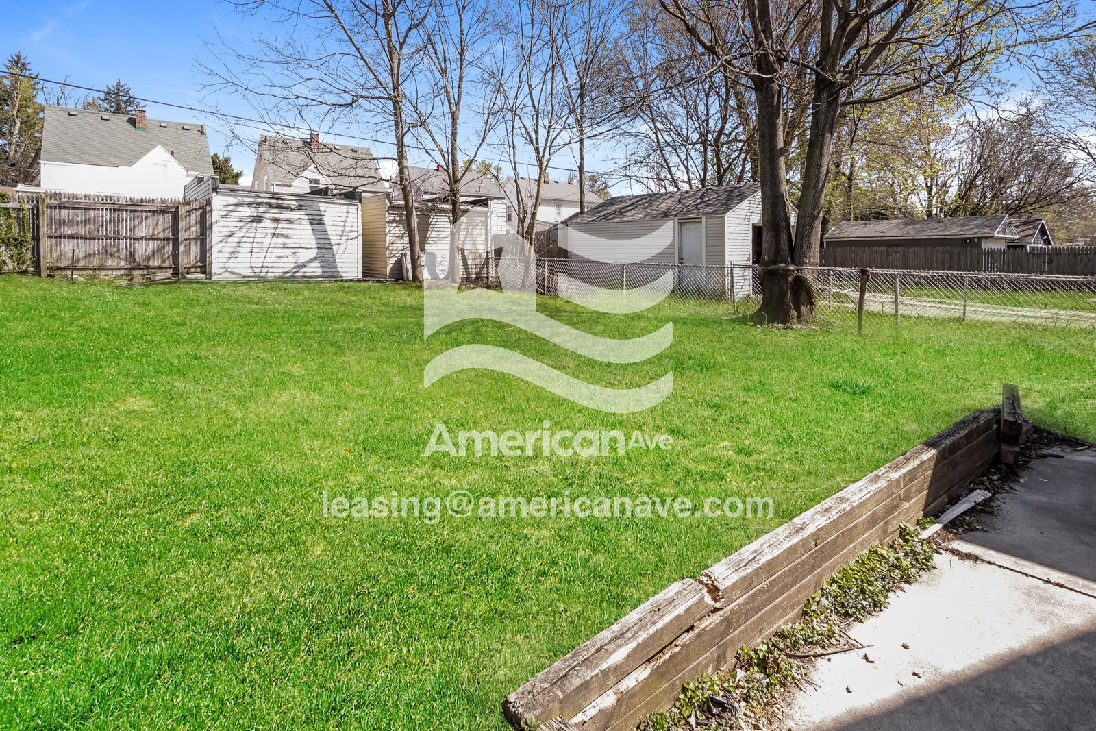 Building Photo - 1930 Loxley Rd