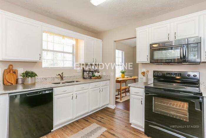 Building Photo - 5222 Biffle Rd