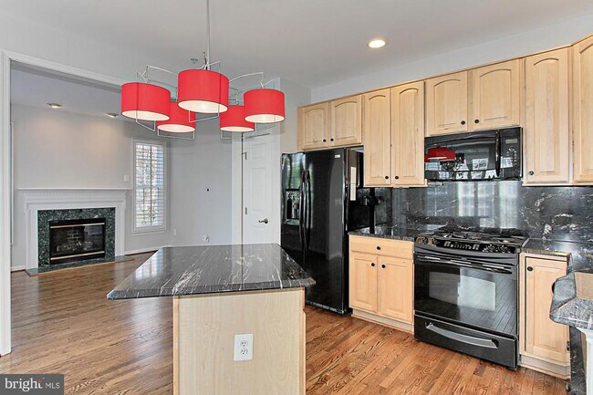 Building Photo - 5120 Grimm Dr