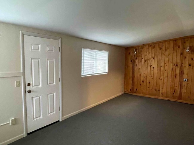 Building Photo - Charming 3 Bed, 2 Bath Home Near CSU & Old Town Fort Collins!
