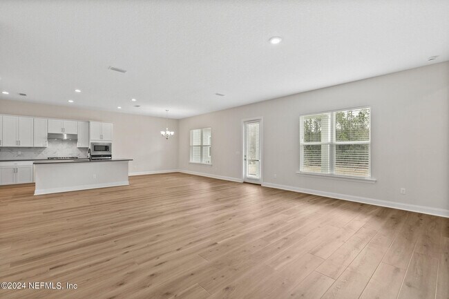 Building Photo - 120 Elm Br Rd